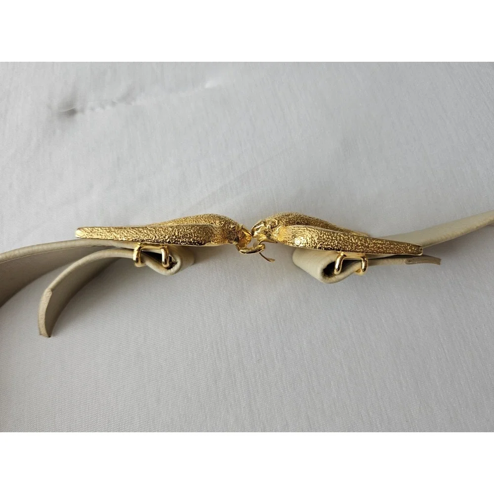 Vtg 1973 Mimi Di N Ivory Cream Leather Gold Buckle Love Birds Sparrows Belt - Picture 11 of 12